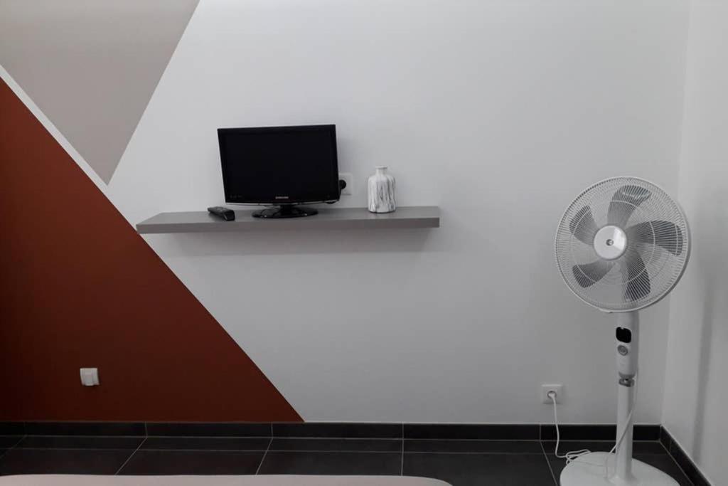Logement neuf de 40 m², équipé et confortable Croix-Chapeau Esterno foto
